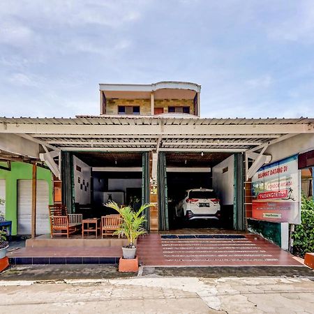 Oyo 90051 Guest House Parangtritis Εξωτερικό φωτογραφία