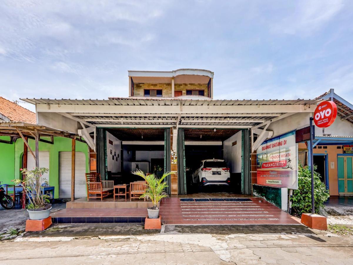 Oyo 90051 Guest House Parangtritis Εξωτερικό φωτογραφία