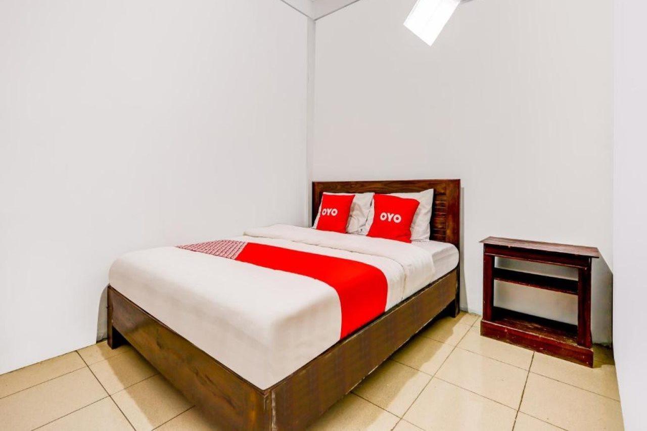 Oyo 90051 Guest House Parangtritis Εξωτερικό φωτογραφία