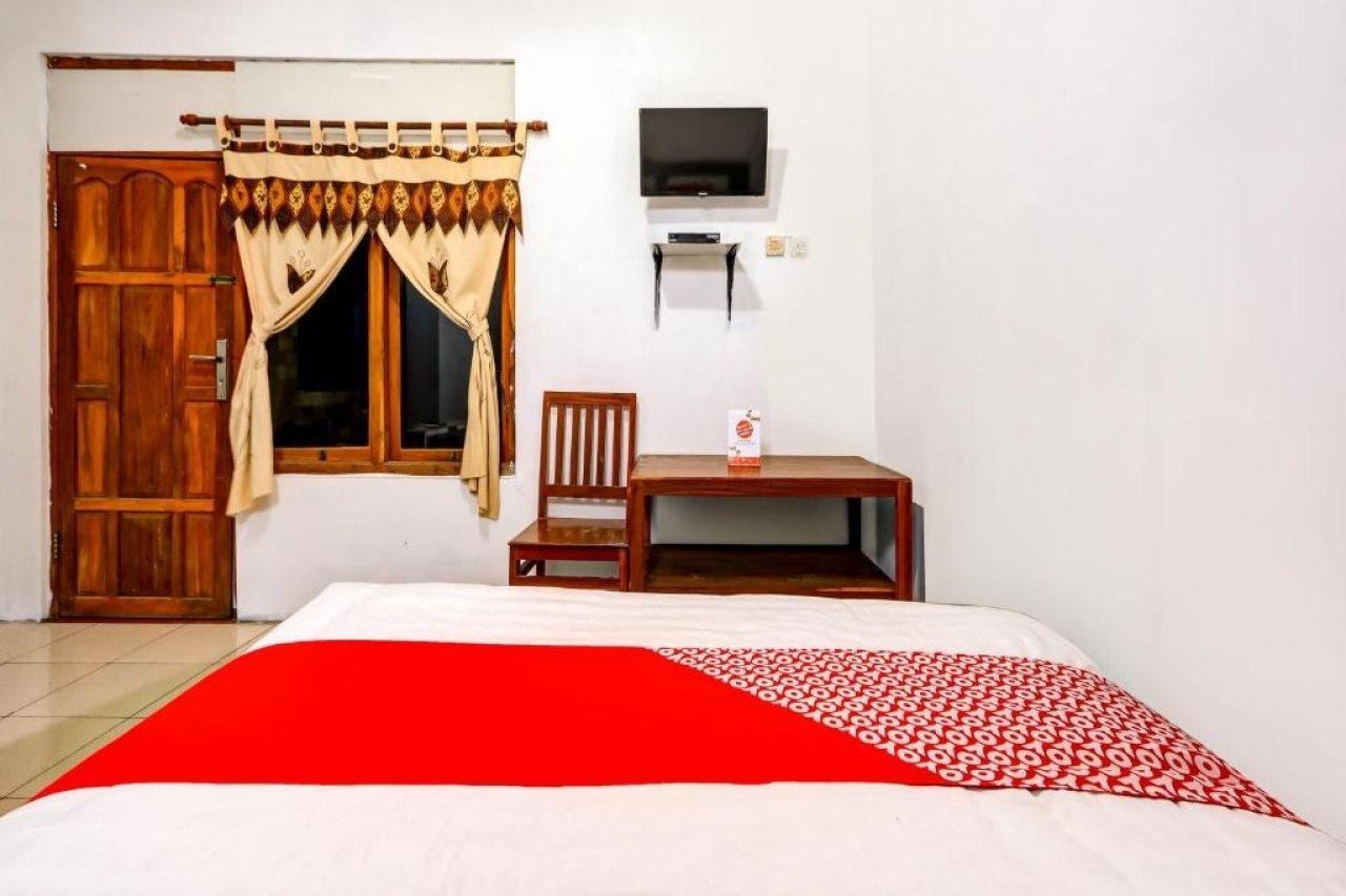 Oyo 90051 Guest House Parangtritis Εξωτερικό φωτογραφία